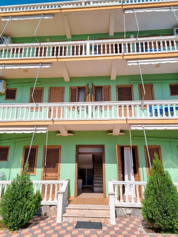 Apartment Celaj Velipojë Exteriör bild