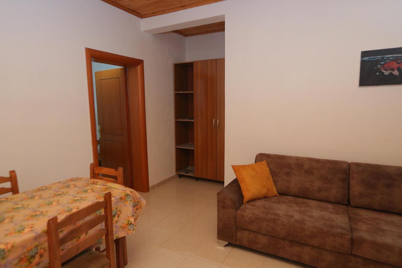 Apartment Celaj Velipojë Exteriör bild